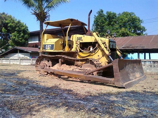 แทรคเตอร์ CAT D4E รถทำงานดีปกติ