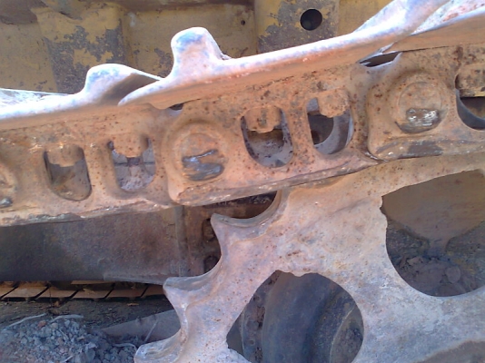 แทรคเตอร์ CAT D4E รถทำงานดีปกติ