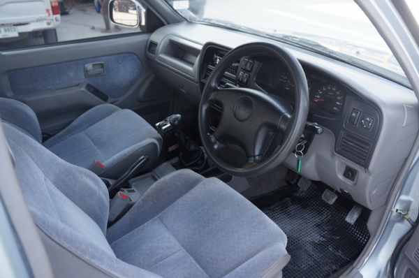 ขายรถสวย ISUZU DRAGON EYE cab ปี2000 ตัว TOP กระจกไฟฟ้า รถเดิม กระจกไฟฟ้า แอร์เย็น เครื่องเดิม+ช่วงล่างสมบูรณ์ รถขับดีมาก สีสวย ขายรถสวย ISUZU DRAGON EYE cab ปี2000 ตัว TOP กระจกไฟฟ้า รถเดิม กระจกไฟฟ้า แอร์เย็น เครื่องเดิม+ช่วงล่างสมบูรณ์ รถขับดีมาก สีสวย