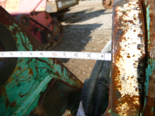 Lot.2037 Furukawa-Breaker ราคา 85,000 บาท Lot.2037 Furukawa-Breaker ราคา 85,000 บาท