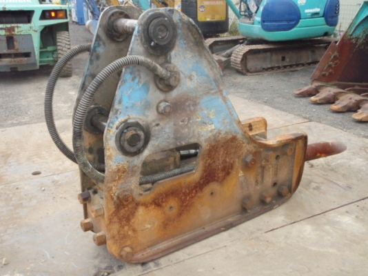 Lot.1176 Toyo-Breaker T20 ราคา 150,000 บาท Lot.1176 Toyo-Breaker T20 ราคา 150,000 บาท