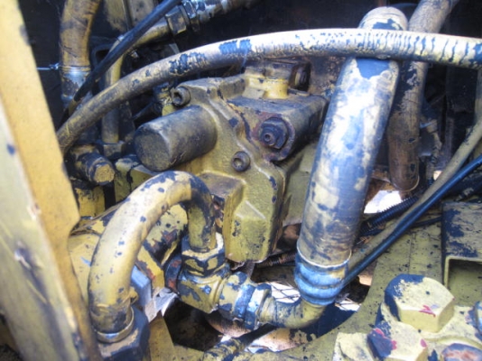 Lot.1129 Kobelco-SK60-1 ราคา 780,000 บาท Lot.1129 Kobelco-SK60-1 ราคา 780,000 บาท