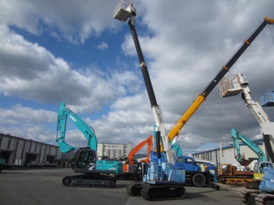 Lot.1089 AC-120TG Tanado-Aerial Platform Lot.1089 AC-120TG Tanado-Aerial Platform