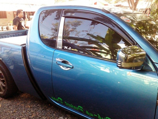 ขาย Mitsubishi triton ไทรทัน