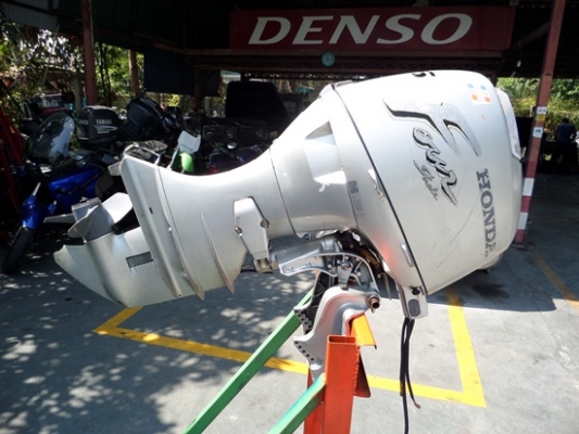 เครื่องเรือ HONDA 45 แรง 4 จังหวะสตาร์ทไฟฟ้า