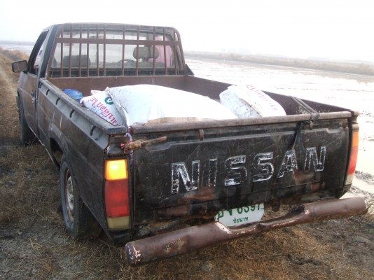NISSAN BIG M 2500TD