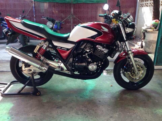 ขาย CB 400 3คัน มีปี 93/95/97 ราคาโดนใจเลยครับ ขาย CB 400 3คัน มีปี 93/95/97 ราคาโดนใจเลยครับ