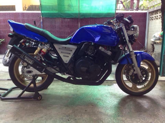 ขาย CB 400 3คัน มีปี 93/95/97 ราคาโดนใจเลยครับ ขาย CB 400 3คัน มีปี 93/95/97 ราคาโดนใจเลยครับ