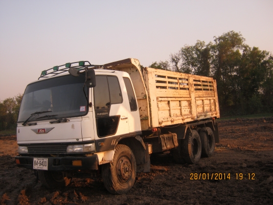 ขายด่วนสิบล้อดั้มดินราคาเบาๆ ฮีโน่HO7D 195 2เพลา เกียร์ดี10สปีด เจ้าของขายเองต่อรองได้