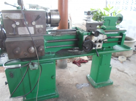 แท่นกลึง 5 ฟุต 2 เพลา เกียร์บล็อก พร้อมใช้ไฟบ้าน  55,000 ด่วน !!!
