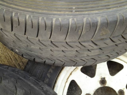 กระทะเิดิมคาริเบี้ยนพร้อมยาง 205/70 ขอบ15 กระทะ 5 รู139 sale 3500 บาท