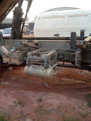 ขายรถบรรทุกHino เพลาเดียว พร้อมใช้งาน ราคาต่อรองได้