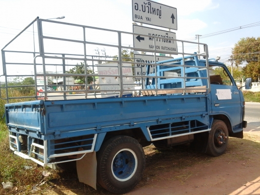 รถ 6 ล้อ Toyota 76 แรง สภาพดี พร้อมโอน รถอยู่ อ.สีดา โคราช