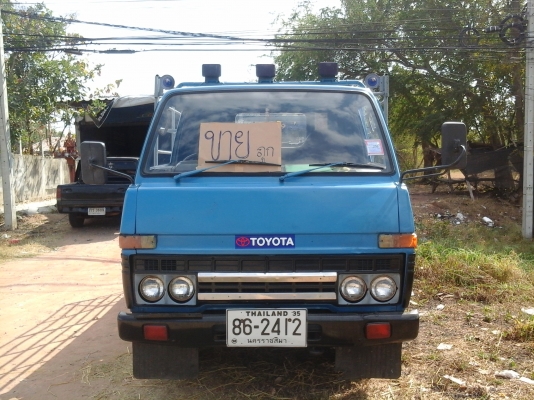 รถ 6 ล้อ Toyota 76 แรง สภาพดี พร้อมโอน รถอยู่ อ.สีดา โคราช