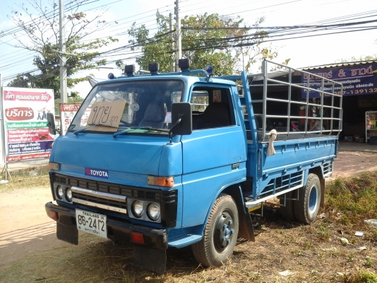 รถ 6 ล้อ Toyota 76 แรง สภาพดี พร้อมโอน รถอยู่ อ.สีดา โคราช