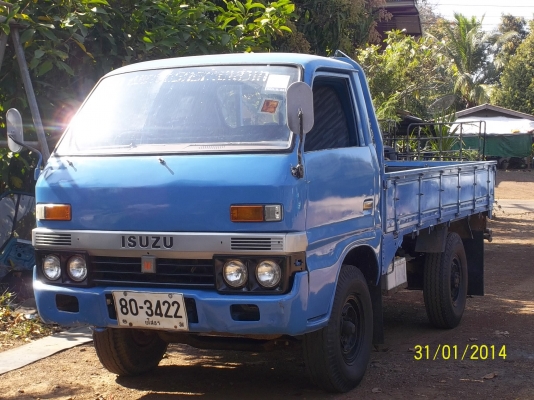 ขาย4กลาง85แรง เพลาลอยแจ้งเล่มทะเบียน ม. 79เเล้ว