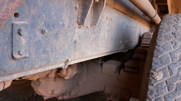 **840,000 บ.ต่อรอง**ขาย10ล้อ2เพลาดั๊ม ISUZU ROCKY 175(ร็อคเล็ก) คัสซี359xxx แบบรุ่นFVZ12MY ปี32 วางเครื่อง6BG1 175ฝาส้ม(ยังไม่ลงเล่ม) เครื่องแน่นดี แรงอึด ประหยัด ช่วงล่างใหญ่ 2เพลา200 คัสซีดี ไม่ปะไม่ดาม มีบวมชัดเจนกลางตัวข้างซ้ายรถ กระบะดั๊มเหล็กสภาพดีพ