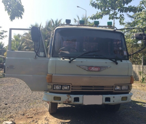 ขาย รถบรรทุก ติดเครน