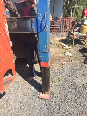 ขาย รถบรรทุก ติดเครน