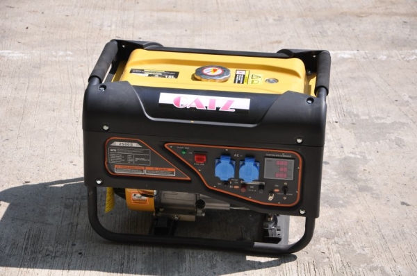 ขายเครื่องปั่นไฟ CATZ2500Sวัตร์ (2.5KW) สภาพสวยเดิมยังไม่เคยใช้งานในไทย13,500เท่านั้น!!