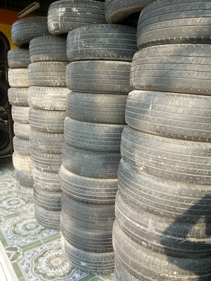 ขายยางเหมายกกอง(ร้านค้า) ขอบ 15 กะบะล้วน