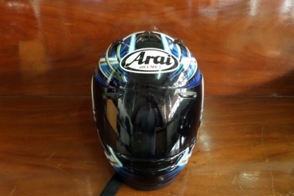 ขาย หมวกกันน็อค ARAI มือสองจากญี่ปุ่น มีรอยบ้างตามรูป