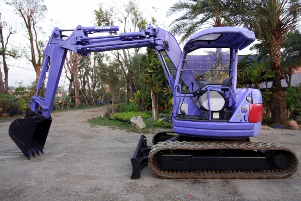 ขายแม็คโค KOMATSU PC50UU-2 นำเข้าจากญี่ปุ่น ไม่เคยผ่านการใช้งานในไทย มี VDO ทดลองขับให้ดู ติดต่อ 086-775-7900 ขายแม็คโค KOMATSU PC50UU-2 นำเข้าจากญี่ปุ่น ไม่เคยผ่านการใช้งานในไทย มี VDO ทดลองขับให้ดู ติดต่อ 086-775-7900