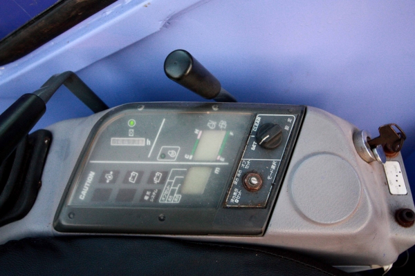 ขายแม็คโค KOMATSU PC50UU-2 นำเข้าจากญี่ปุ่น ไม่เคยผ่านการใช้งานในไทย มี VDO ทดลองขับให้ดู ติดต่อ 086-775-7900 ขายแม็คโค KOMATSU PC50UU-2 นำเข้าจากญี่ปุ่น ไม่เคยผ่านการใช้งานในไทย มี VDO ทดลองขับให้ดู ติดต่อ 086-775-7900