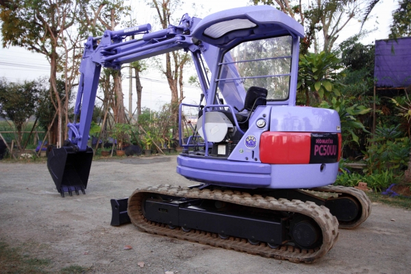ขายแม็คโค KOMATSU PC50UU-2 นำเข้าจากญี่ปุ่น ไม่เคยผ่านการใช้งานในไทย มี VDO ทดลองขับให้ดู ติดต่อ 086-775-7900 ขายแม็คโค KOMATSU PC50UU-2 นำเข้าจากญี่ปุ่น ไม่เคยผ่านการใช้งานในไทย มี VDO ทดลองขับให้ดู ติดต่อ 086-775-7900