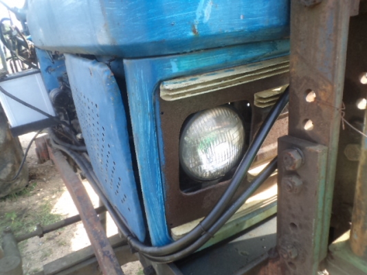 .ขาย รถนอก LAY LAND เป็นรถยุโรปใช้งานทนทาน ประหยัดน้ำมัน กำลังรถ 71 แรงม้า เทียบเท่าฟอร์ด