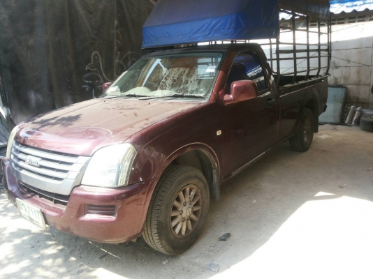 รถกระบะ ISUZU D-MAX  ปี 05 เครื่อง 2500 หัวเดียว ราคา 235,000 บ.