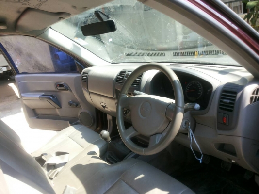 รถกระบะ ISUZU D-MAX ปี 05 เครื่อง 2500 หัวเดียว ราคา 235,000 บ. รถกระบะ ISUZU D-MAX ปี 05 เครื่อง 2500 หัวเดียว ราคา 235,000 บ.