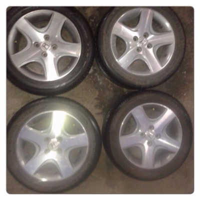 ขายล้อแม็กซ็ขอบ15 Honda Civic 4/100 + ยาง ราคา 4,200 บาทถูก