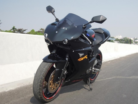 ขาย CBR400 ดุๆสักคัน ทบ.แท้พร้อมโอนครับ