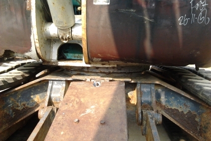 ขายแมคโคร KOBELCO SK30UR-2 เก่านอกแท้ๆ ราคาพร้อมส่งค่ะ