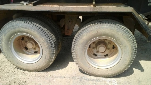 หางเซมิดั้มSMMปี2554..สวยมากใช้น้อยยางเต็ม เพิ่งผ่อนหมด ไม่เคยตก หล่น สภาพสวย เดิมๆ.....