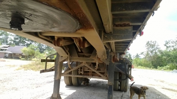 หางเซมิดั้มSMMปี2554..สวยมากใช้น้อยยางเต็ม เพิ่งผ่อนหมด ไม่เคยตก หล่น สภาพสวย เดิมๆ.....