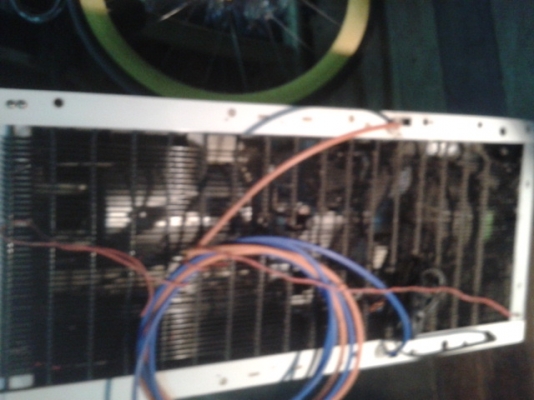 เครื่องทำน้ำร้อนน้ำเย็น มีกรองroในตัว