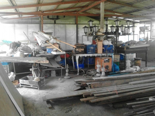 ขายไม้และอุปกรณ์โคลงหลังคา+กระเบื้อง ขายไม้และอุปกรณ์โคลงหลังคา+กระเบื้อง