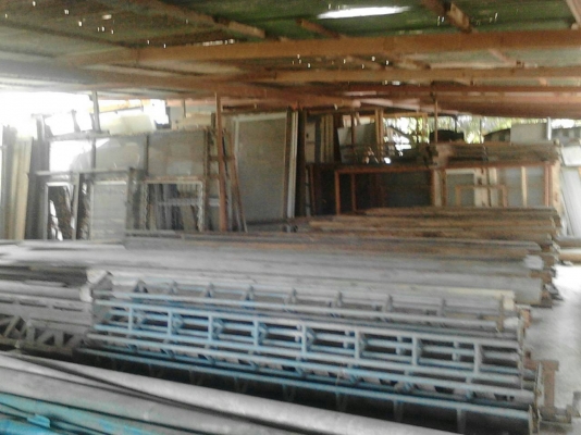 ขายไม้และอุปกรณ์โคลงหลังคา+กระเบื้อง ขายไม้และอุปกรณ์โคลงหลังคา+กระเบื้อง