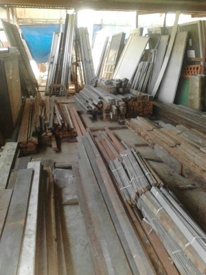 ขายไม้และอุปกรณ์โคลงหลังคา+กระเบื้อง ขายไม้และอุปกรณ์โคลงหลังคา+กระเบื้อง