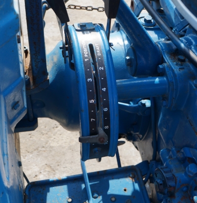 ขายรถไถFORD 3900 เก่านอก