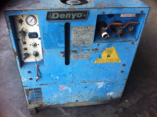 ขายด่วนเครื่องปั๊มลมDENYO DPS-70SSB1 เก่าญี่ปุ่นพร้อมใช้ ขายด่วนเครื่องปั๊มลมDENYO DPS-70SSB1 เก่าญี่ปุ่นพร้อมใช้