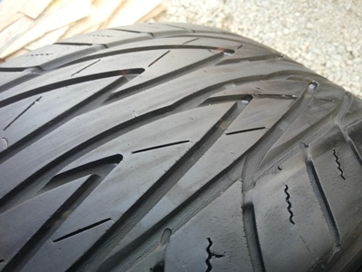 ขายยาง225/45/18 ปี 4709 TOYO PROVES4 japan 1 คู่