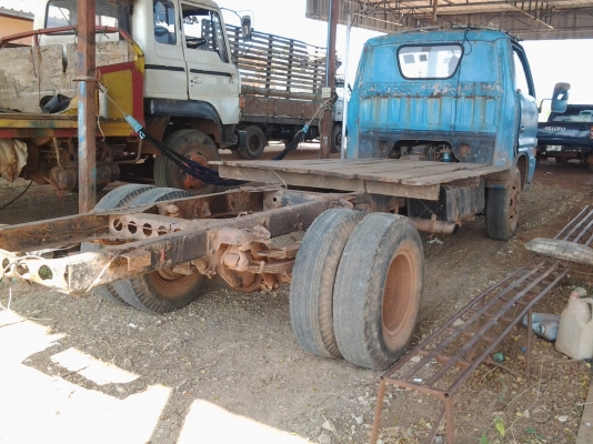 ISUZU TL 100 แรงฝาดำ 4BC2 เล่มพร้อมโอน ISUZU TL 100 แรงฝาดำ 4BC2 เล่มพร้อมโอน