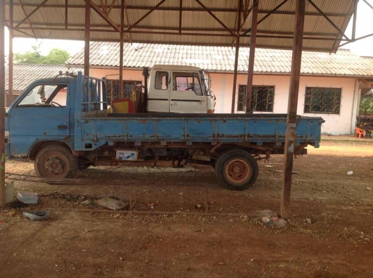 ISUZU TL 100 แรงฝาดำ 4BC2 เล่มพร้อมโอน ISUZU TL 100 แรงฝาดำ 4BC2 เล่มพร้อมโอน