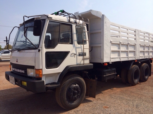 ขาย MITSUBISHI FUSO FN527 2 เพลา 10 สปีด 6D16 ขาย MITSUBISHI FUSO FN527 2 เพลา 10 สปีด 6D16