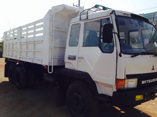 ขาย MITSUBISHI FUSO FN527 2 เพลา 10 สปีด 6D16 ขาย MITSUBISHI FUSO FN527 2 เพลา 10 สปีด 6D16