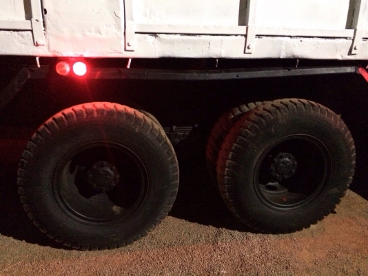 ขาย MITSUBISHI FUSO FN527 2 เพลา 10 สปีด 6D16 ขาย MITSUBISHI FUSO FN527 2 เพลา 10 สปีด 6D16