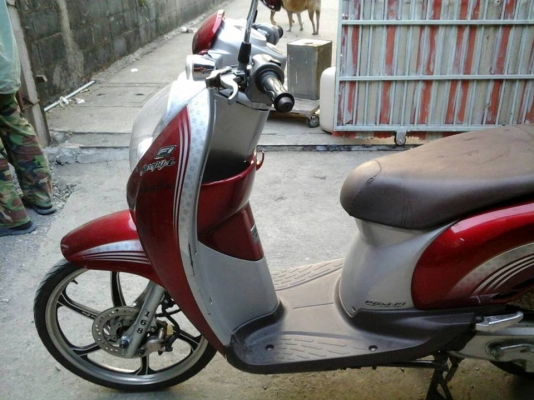 Scoopy i ปี 54 รถสวย เครื่องดี ล้อแม็ค ไม่หลวม ไม่มีควัน